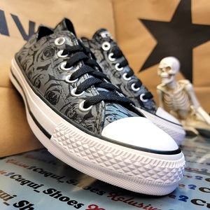 Sold❤️Converse / CTAS Rose Print Low-Top
